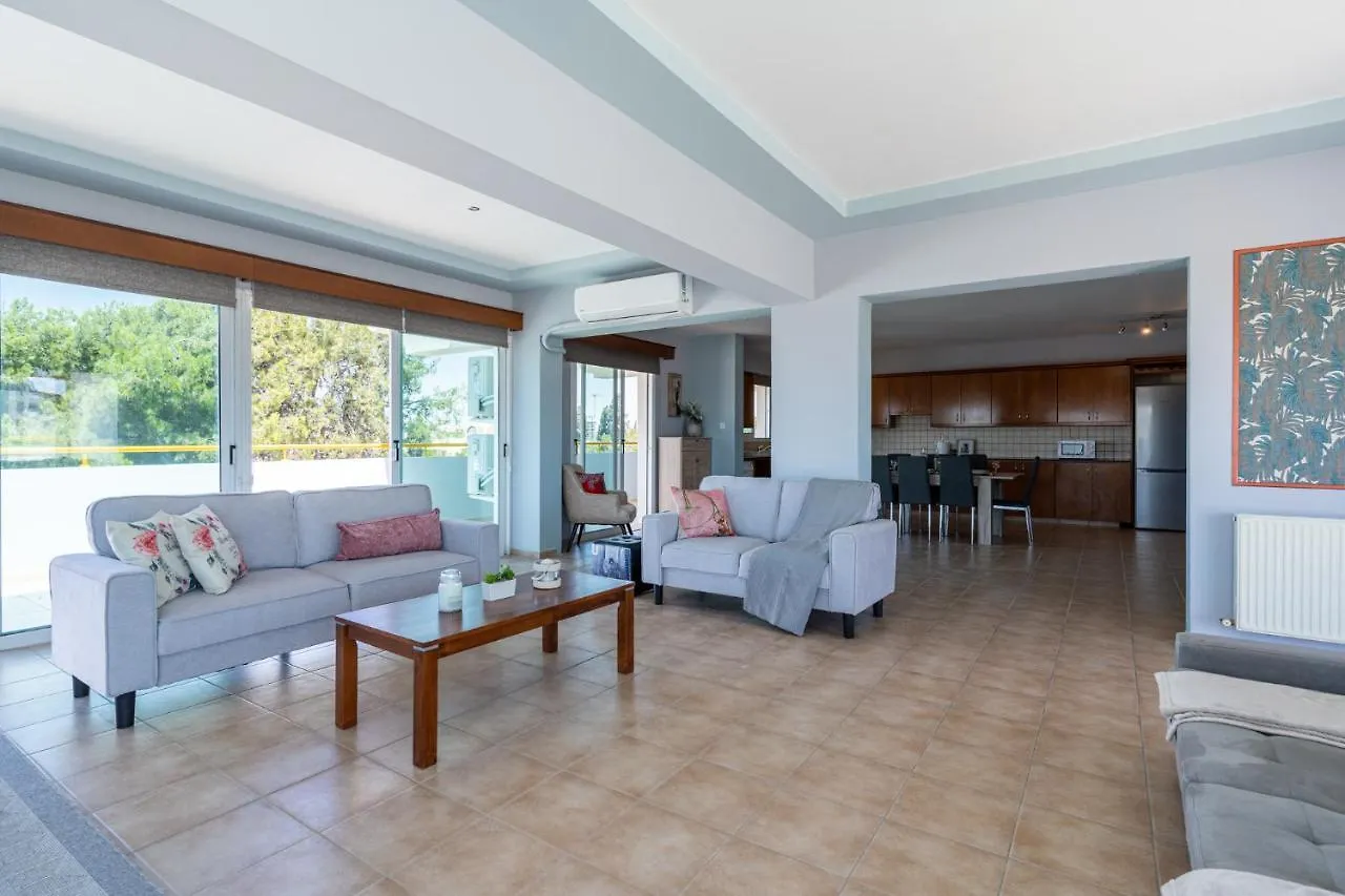 Appartement Melograno 3-Br Apt W/ Terrace In Larnaca