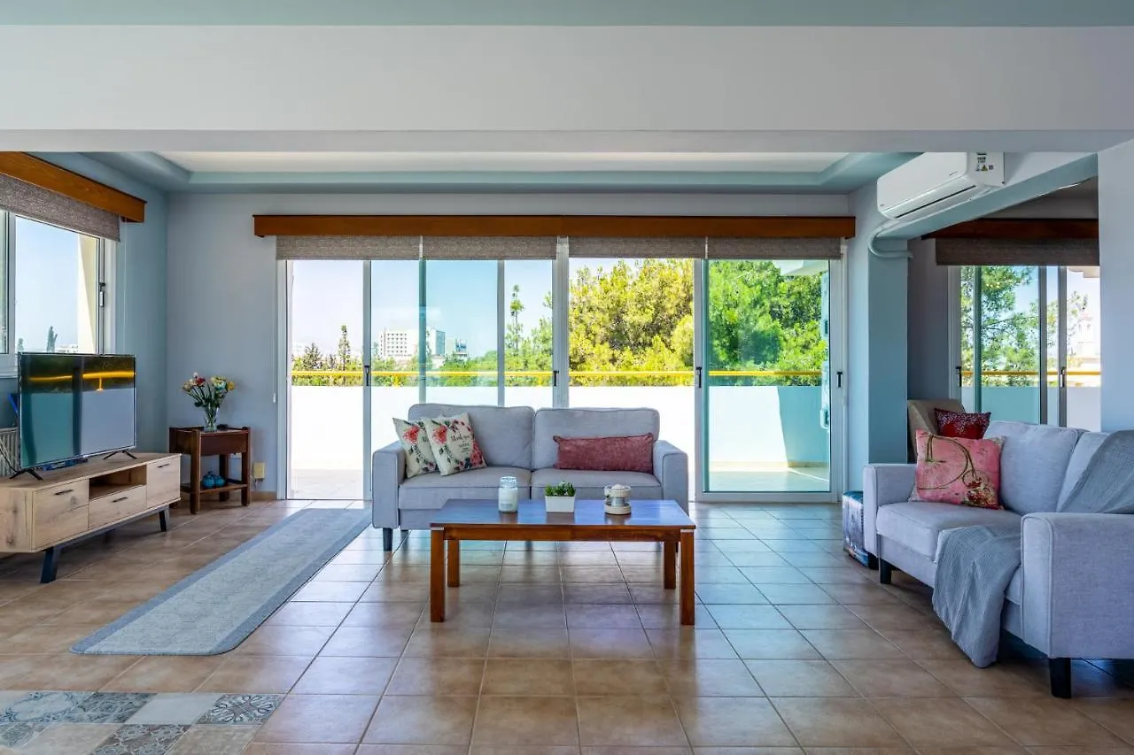 Appartement Melograno 3-Br Apt W/ Terrace In Larnaca