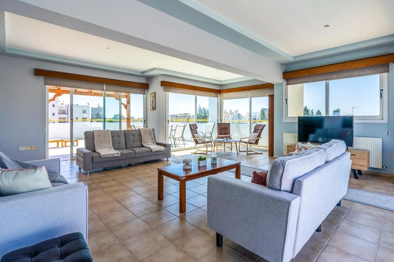 Melograno 3-Br Apt W/ Terrace In Larnaca 0*,  Chypre