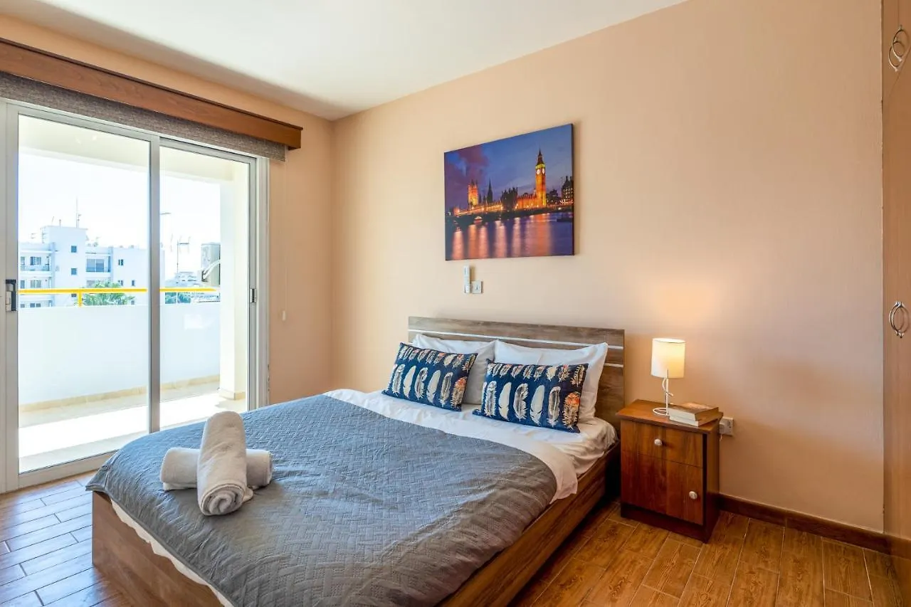 Appartement Melograno 3-Br Apt W/ Terrace In Larnaca Chypre